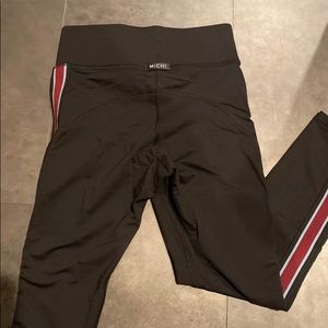 Michi capri stripe Leggings small